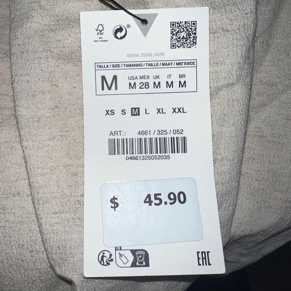 Dress - Picture 4 of 4